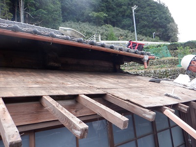 古民家屋根 瓦下ろし